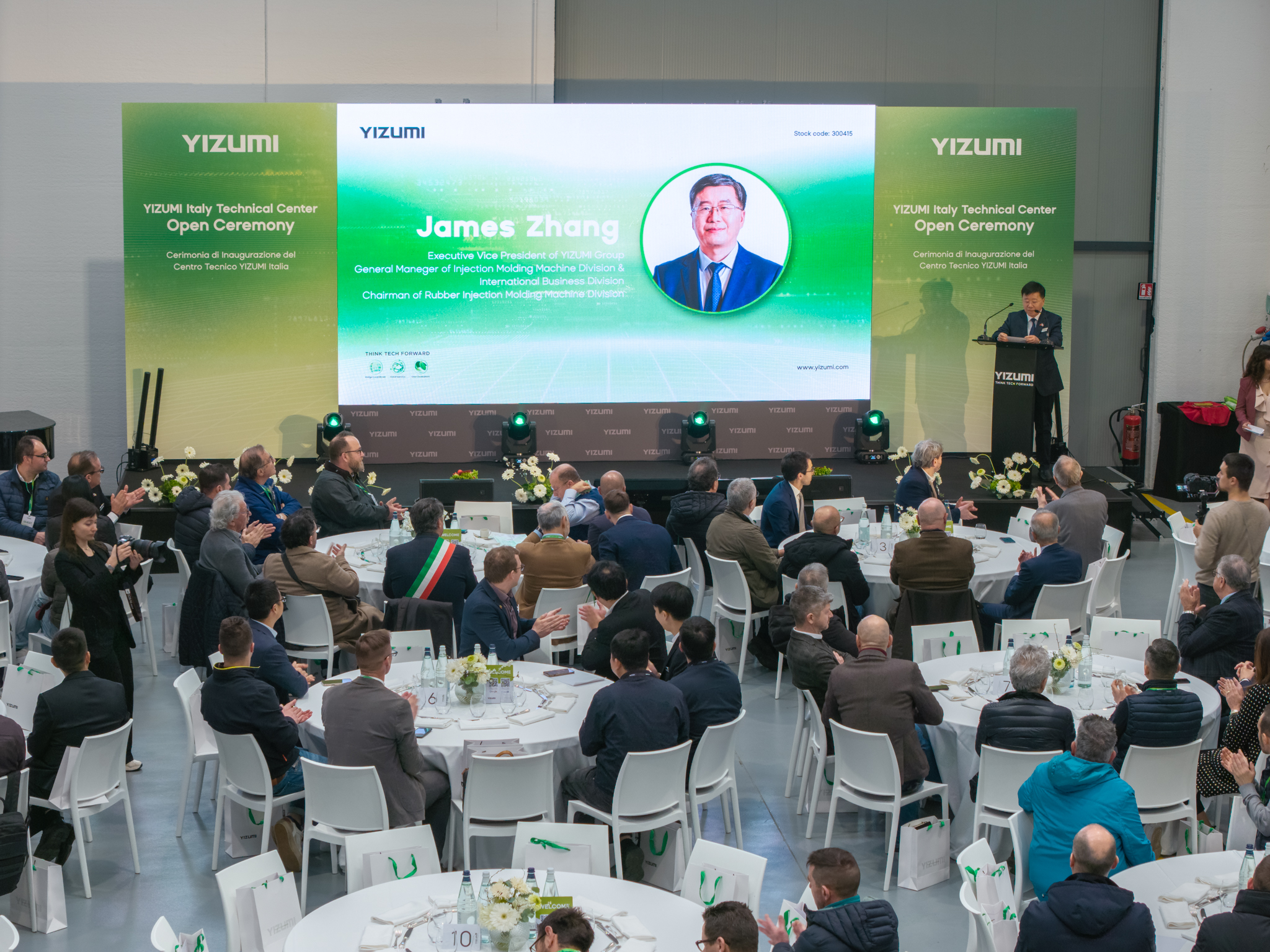 YIZUMI-ITALIA-Evento-Memo